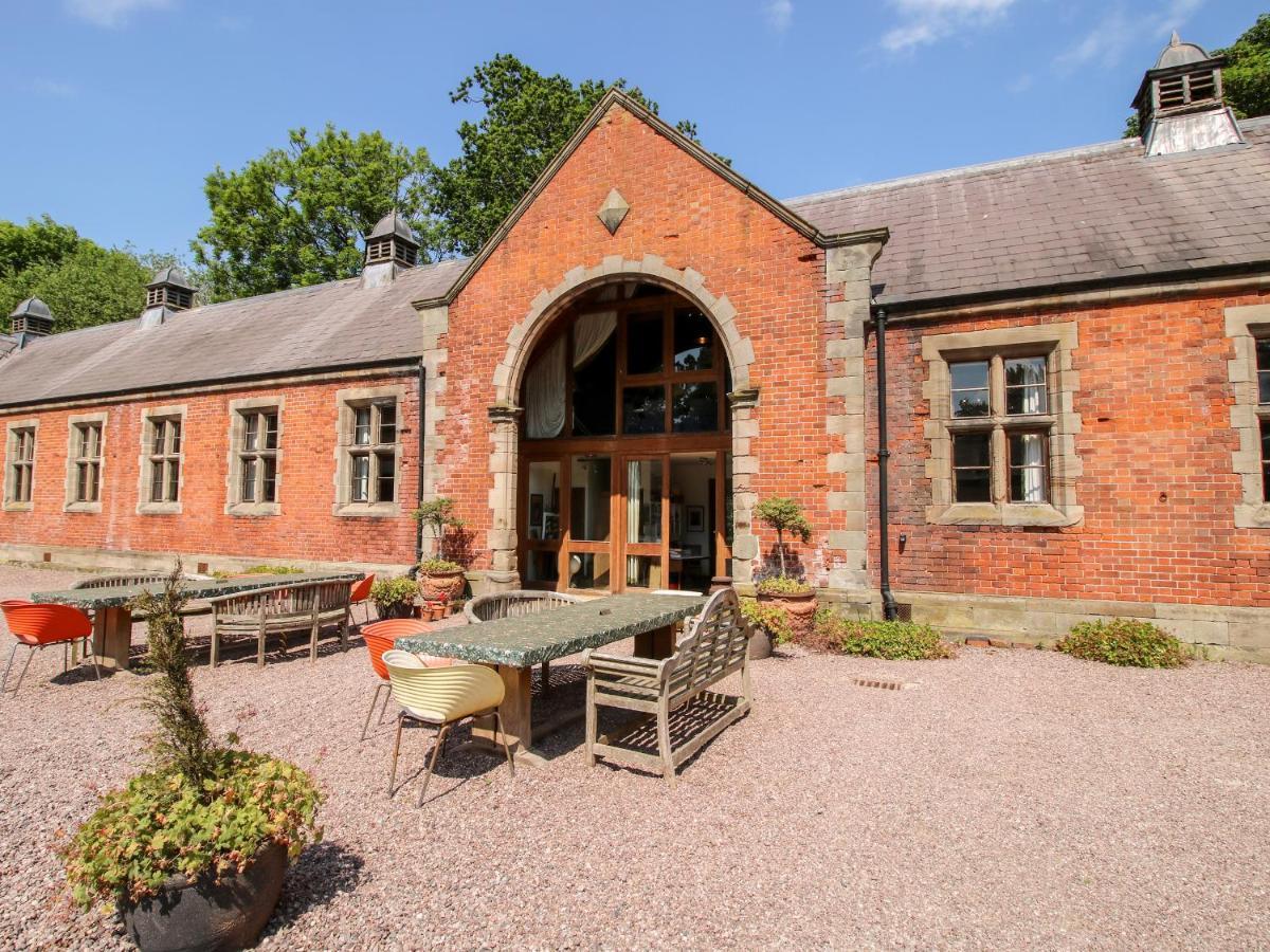 Chetwynd Lodge Stafford Exterior foto